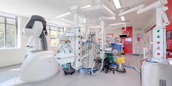 Qop chirurgie HUDERF .jpg